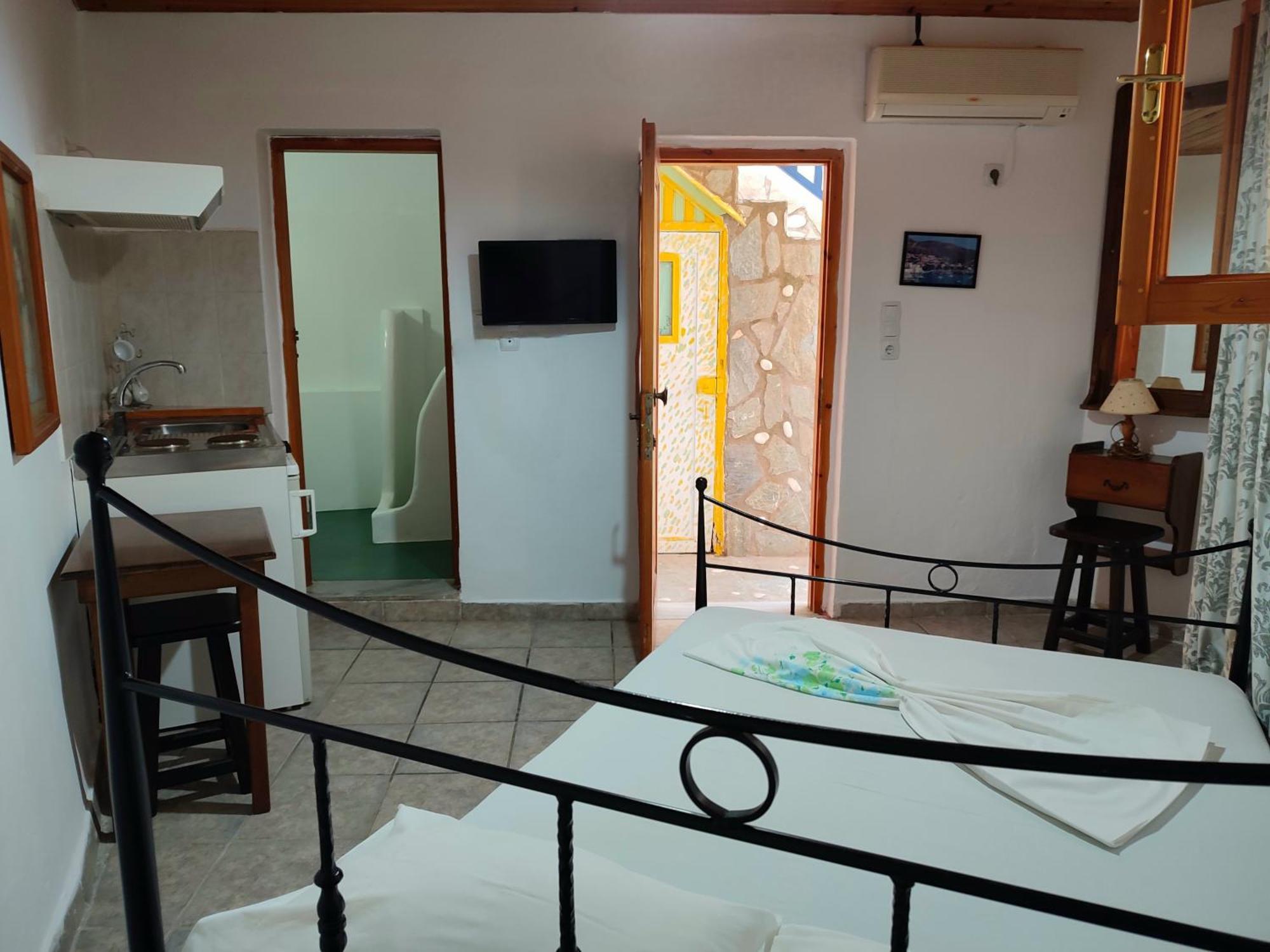 Aglaia Studios Fournoi Buitenkant foto