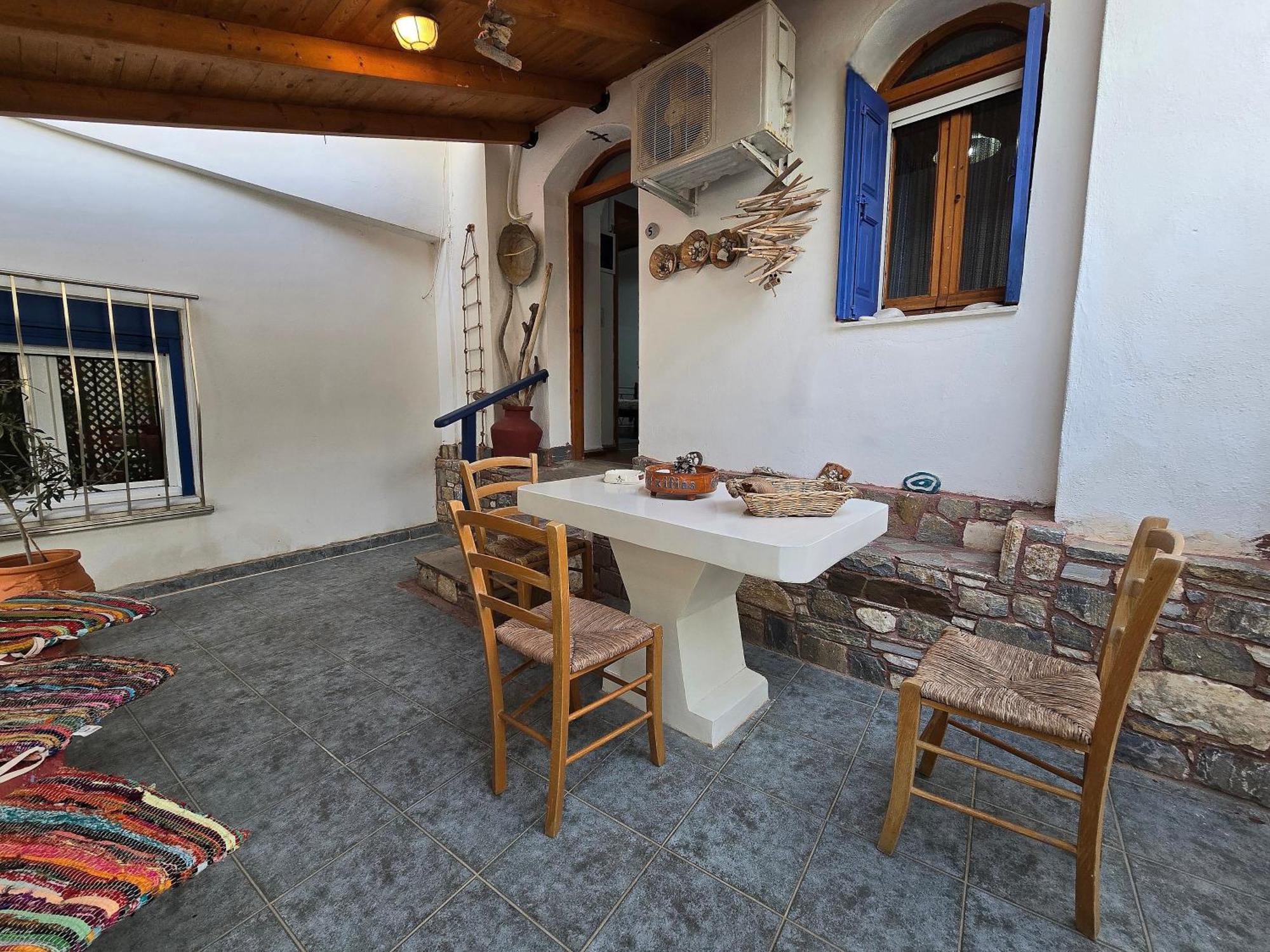 Aglaia Studios Fournoi Buitenkant foto