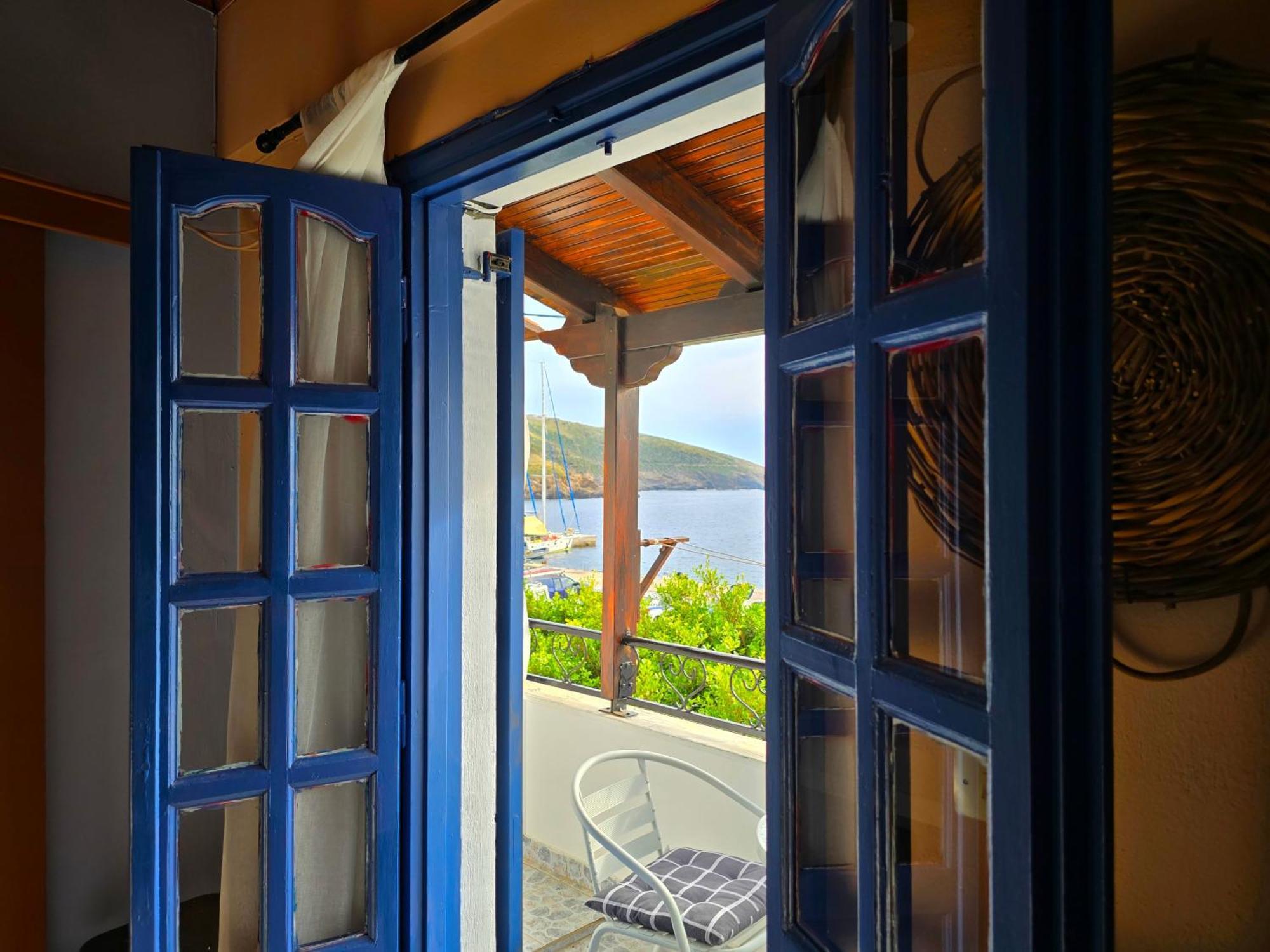 Aglaia Studios Fournoi Buitenkant foto