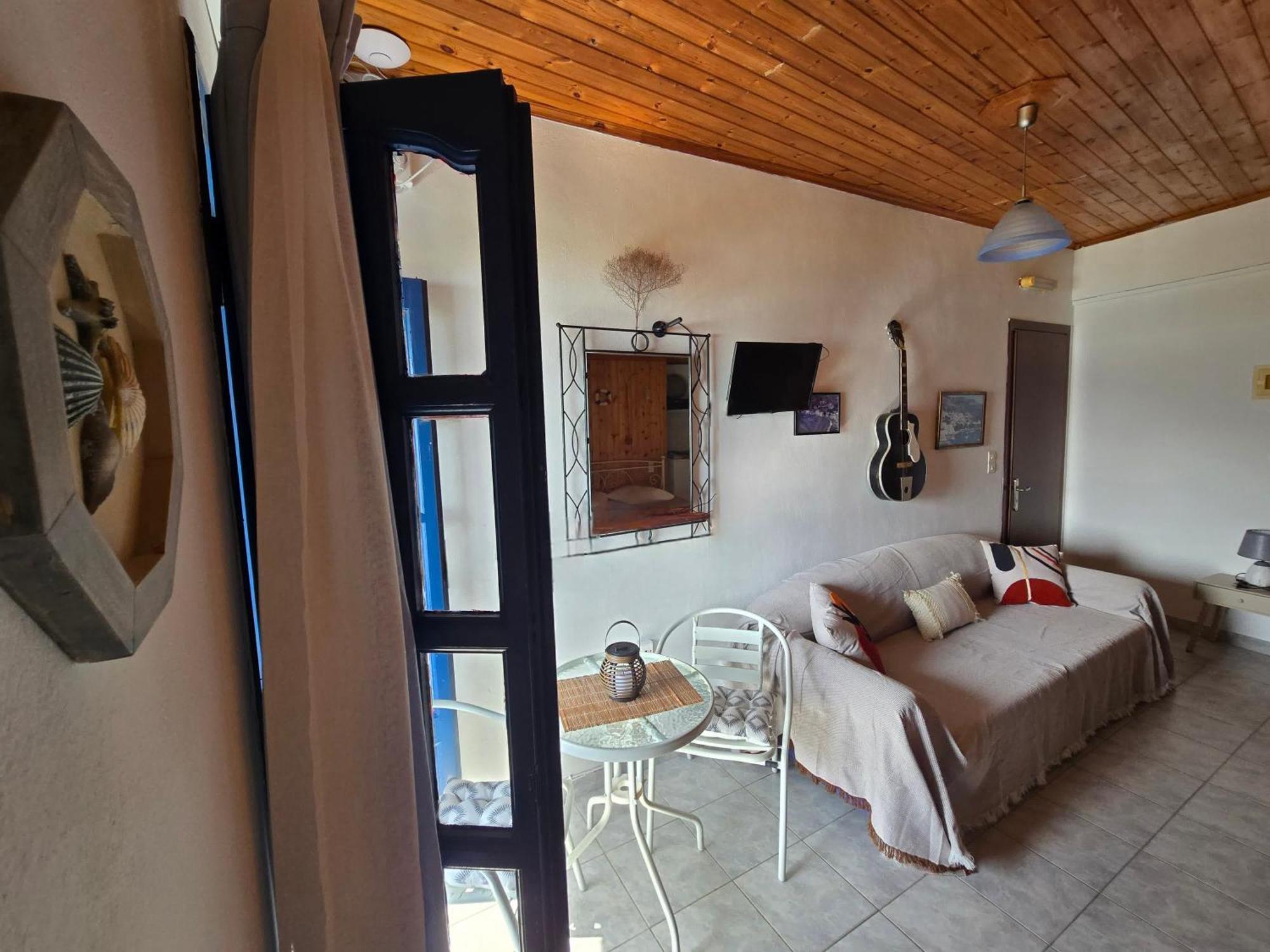 Aglaia Studios Fournoi Buitenkant foto